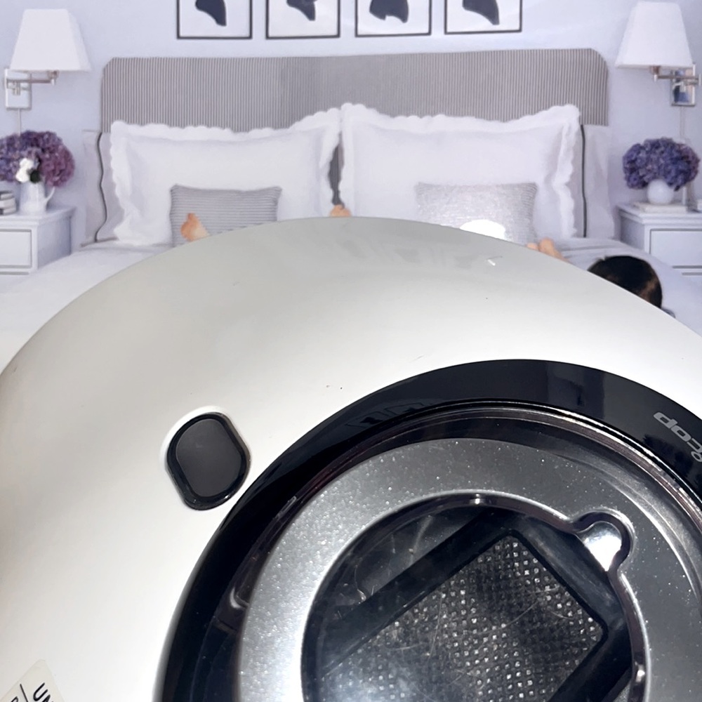 💡 🛏️ 💡• Couch 🛋️ or Bed x UV Vibes • 👌🏻🛏️👌🏻